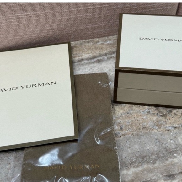 NWT David Yurman 18K Yellow Gold DY Elements® Pavé Diamond Disc Pendant - Picture 10 of 11